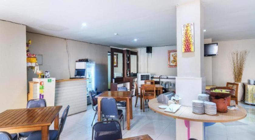Hotel The Rivavi Legian Extérieur photo