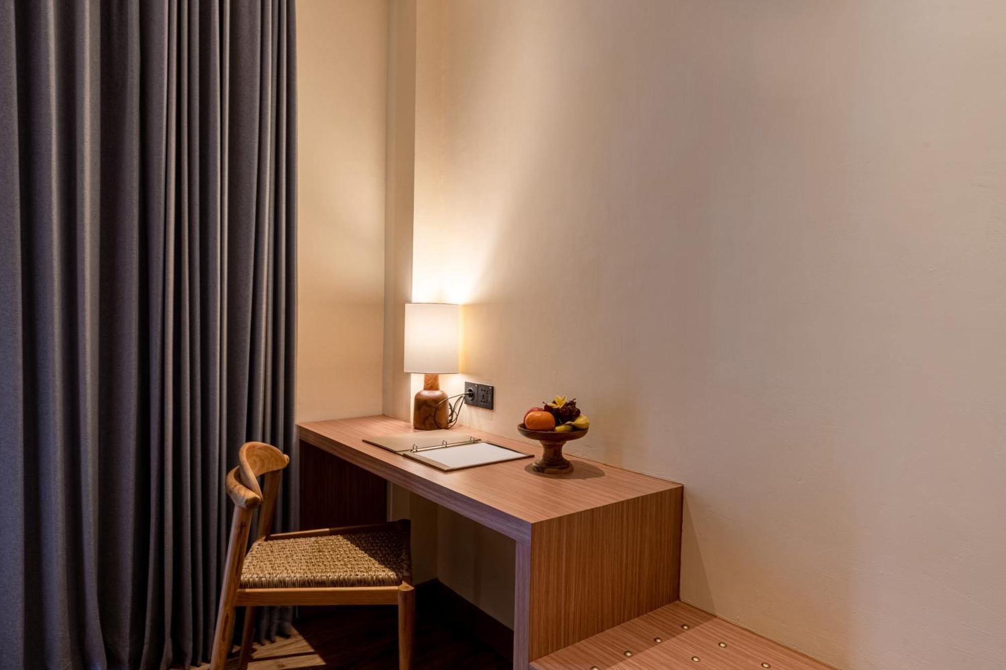 Hotel The Rivavi Legian Extérieur photo